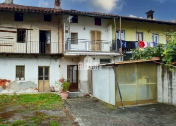 Facciata - Casa indipendente vicolo Vigne, 5, Rivarolo Canavese - foto 29