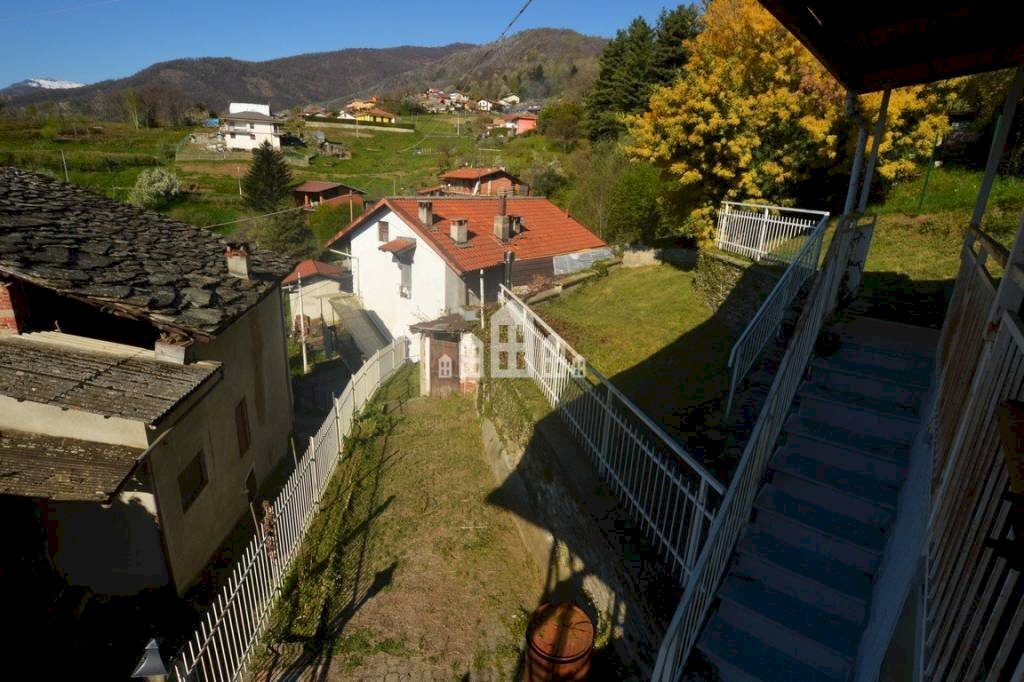 Vista - Independent house Ronchi san Bernardo - Loc. Trione, 10, Cuorgnè - photo 2