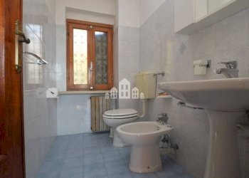 Bagno - Independent house Ronchi san Bernardo - Loc. Trione, 10, Cuorgnè - photo 14