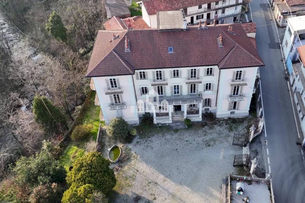 Vista - Stabile - Palazzo via Truchetti, 41, Forno Canavese - foto 1