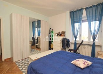 Camera da letto - Four-room apartment via Giovanni Bosco, 5, Cuorgnè - photo 12