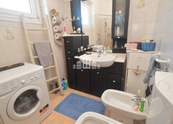 Bagno - Four-room apartment via Giovanni Bosco, 5, Cuorgnè - photo 21