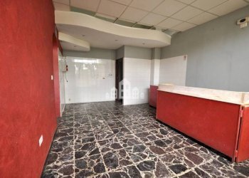 Negozio via Ex Internati, 17, Castellamonte - foto 1