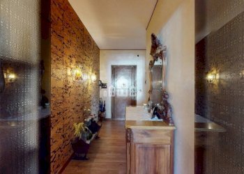 Corridoio - Four-room apartment via San Gaudenzio, 10, Ivrea - photo 31