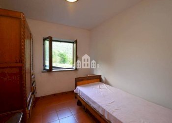 Camera da letto - Independent house prato di vico, snc, Valchiusa - photo 29