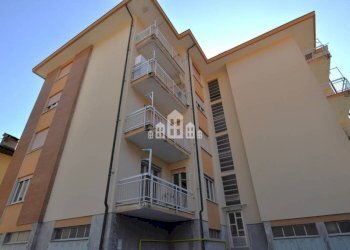 Facciata - Trilocale via Cascinassa, 11, Pont-Canavese - foto 18