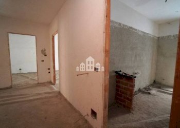 Corridoio - Trilocale via Arduino, 33, Cuorgnè - foto 10