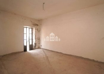 Camera da letto - Trilocale via Arduino, 33, Cuorgnè - foto 18