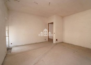 Camera da letto - Trilocale via Arduino, 33, Cuorgnè - foto 25