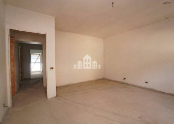 Camera da letto - Trilocale via Arduino, 33, Cuorgnè - foto 27