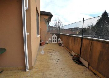 Terrazzo - Trilocale via Milite Ignoto, 7, Cuorgnè - foto 9