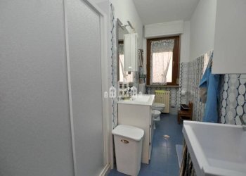 Bagno - Trilocale via Milite Ignoto, 7, Cuorgnè - foto 12