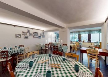 Salone - Shop piazza VII Martiri, 6, Candia Canavese - photo 24