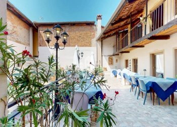 Cortile interno - Shop piazza VII Martiri, 6, Candia Canavese - photo 39
