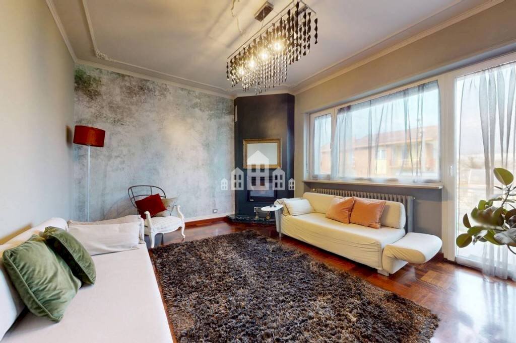 Salone - Villa via Cerrano, 6, Rivarolo Canavese - photo 2