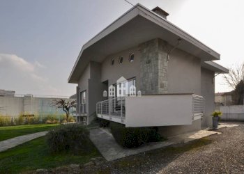 Facciata - Villa via Cerrano, 6, Rivarolo Canavese - foto 36