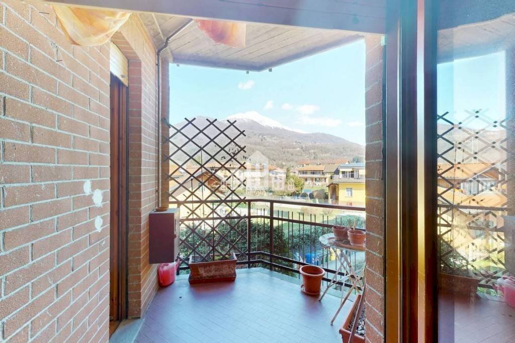 Terrazzo - Trilocale via Bruno Buozzi, 34, Cuorgnè - foto 2