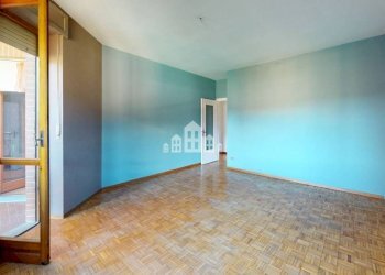 Camera da letto - Trilocale via Bruno Buozzi, 34, Cuorgnè - foto 13