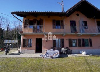 Facciata - Independent house Frazione Preparetto, 136, Castellamonte - photo 8