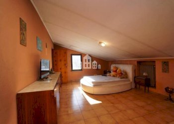 Camera da letto - Independent house Frazione Preparetto, 136, Castellamonte - photo 21