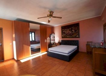 Camera da letto - Independent house Frazione Preparetto, 136, Castellamonte - photo 27