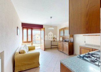 Salone - Appartamento via Montellina, 9, Quincinetto - foto 1