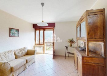 Salone - Appartamento via Montellina, 9, Quincinetto - foto 7