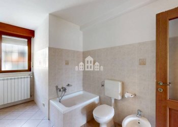 Bagno - Appartamento via Montellina, 9, Quincinetto - foto 13