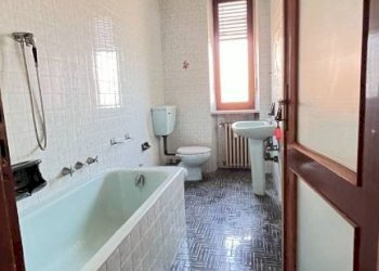 Bagno - Attic Baluardo Montebello, San Damiano d'Asti - photo 12