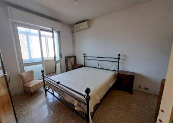 Camera da letto - Three-room apartment via Cogne, 7, Milano - photo 21