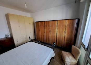 Camera da letto - Three-room apartment via Cogne, 7, Milano - photo 23