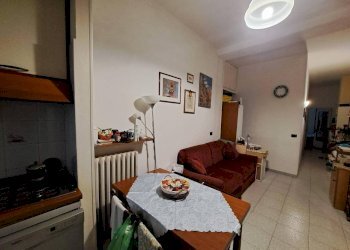 Soggiorno - Bilocale via Antonio Aldini, 16, Milano (zona Quarto Oggiaro) - foto 3