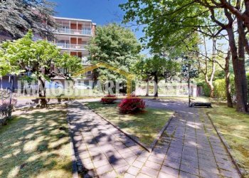 Giardino - Three-room apartment via Enrico Cernuschi, 35, Varese - photo 16