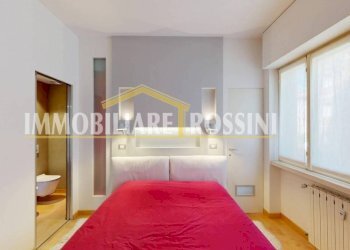 Camera da letto - Trilocale via Enrico Cernuschi, 35, Varese - foto 22