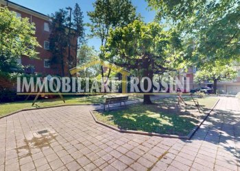Giardino - Three-room apartment via Enrico Cernuschi, 35, Varese - photo 32