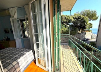 Balcone - Trilocale via Tancredi Marchisio, 11, frazione Quinto Al Mare, Genova - foto 2