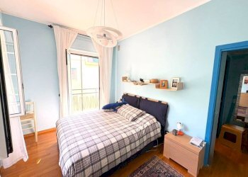 Camera da letto - Trilocale via Tancredi Marchisio, 11, frazione Quinto Al Mare, Genova - foto 6