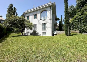 GIARDINO - Appartamento via Siena, Genova (zona Albaro) - foto 6
