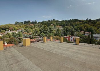 TERRAZZA A TETTO - Trilocale Brescia - foto 21