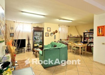 Salone - Villa via del Colle, 22, Aprilia - foto 12