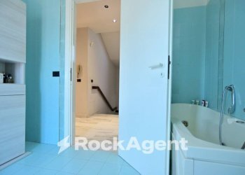 Bagno - Villa via del Colle, 22, Aprilia - foto 38