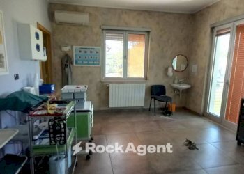 Studio - Office via V. Bachelet, 10, Aradeo - photo 14