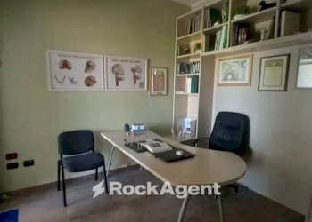 Studio - Office via V. Bachelet, 10, Aradeo - photo 16