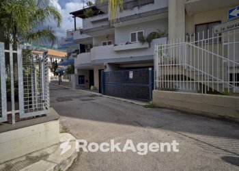 Zona - Garage - Autosilos - Parking via la Sorsa S., 10, Bitritto - photo 3