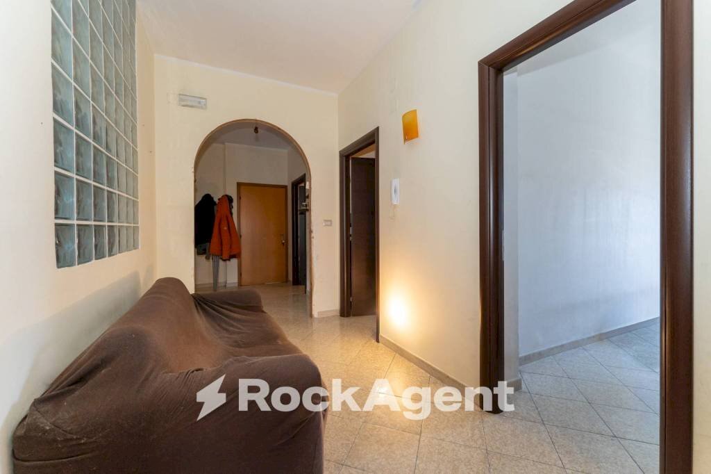 Ingresso - Four-room apartment via Pantelleria, 20, Belpasso - photo 3