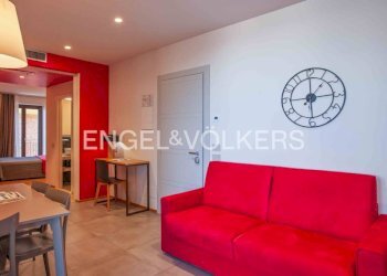 Salone - Bilocale via Vittorio Alfieri, Castiglione Falletto - foto 4