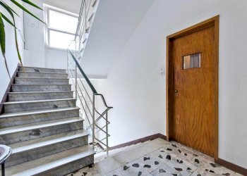 617250426617.jpg - Three-room apartment Via Leopoldo Pellas 38, Firenze (neighborhood Santa Maria Novella) - photo 10