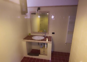 bagno 2 P. 1ss.jpg - Casa semi indipendente Via Olmarello, Castelnuovo Magra - foto 10