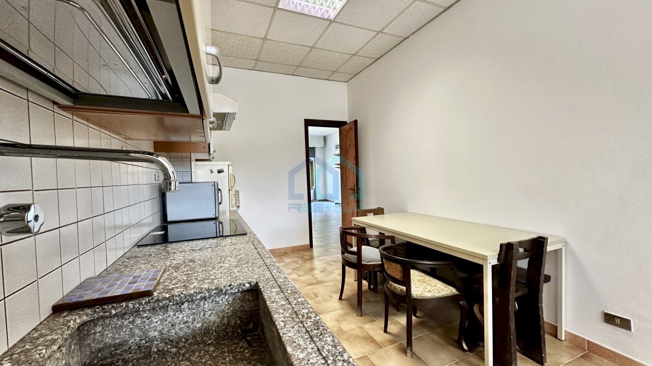 cucina - Bilocale Via San Sebastiano 33, Albisola Superiore - foto 3