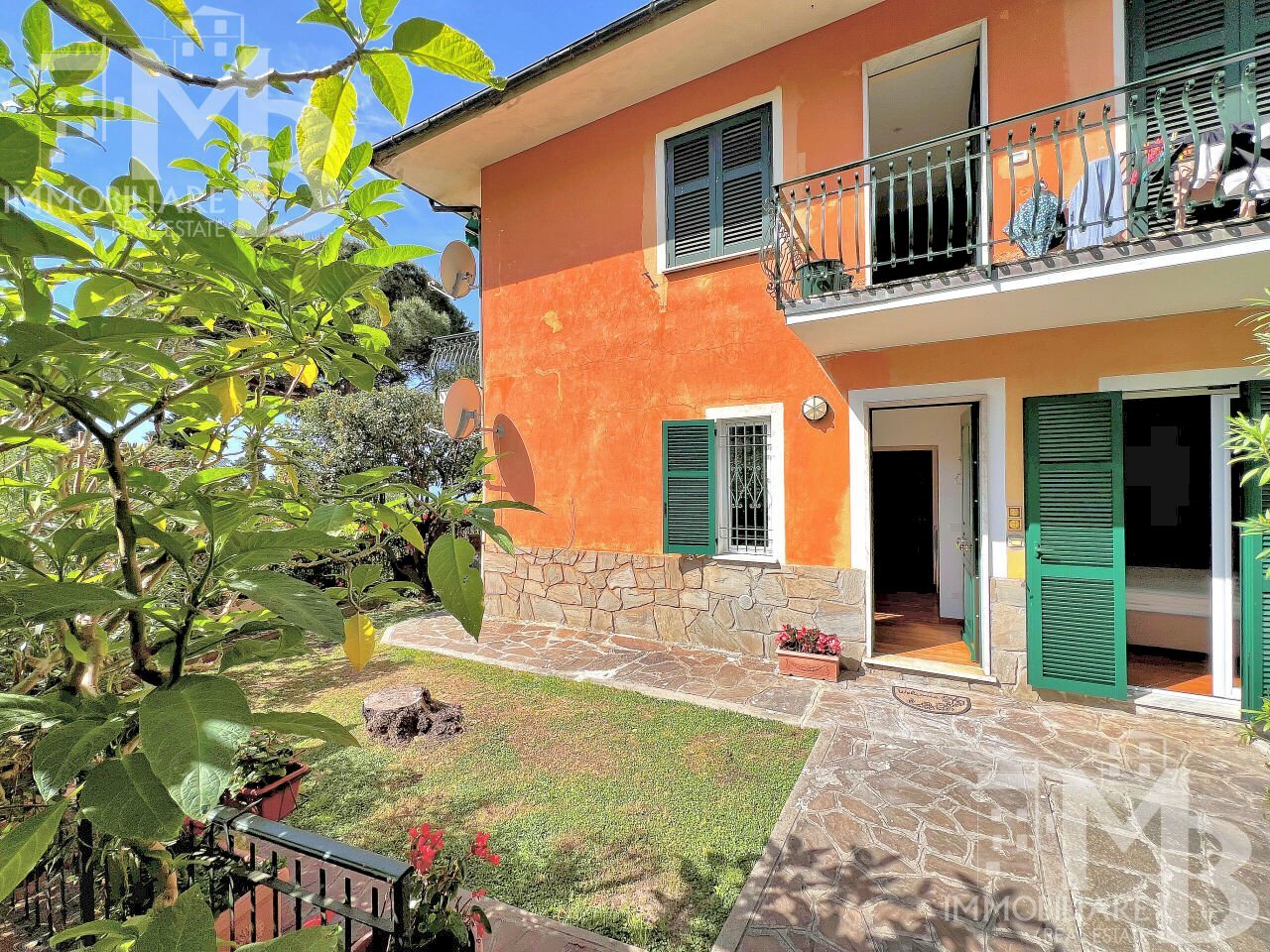 INGRESSO AL GIARDINO E ALL\'IMMOBILE.jpg - Four-room apartment Via Romagneno 64, Recco - photo 2